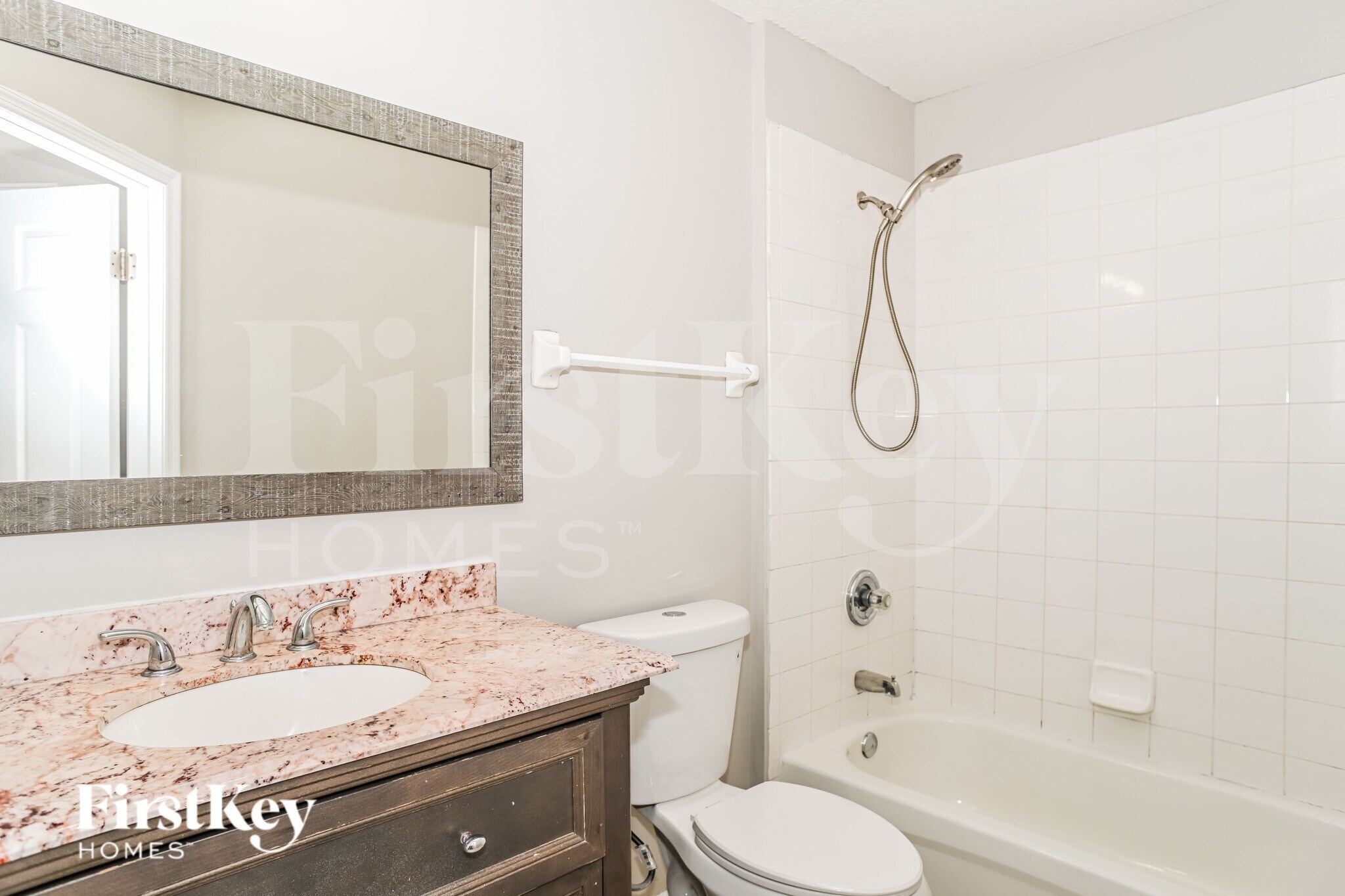 Building Photo - 887 Candlebark Dr