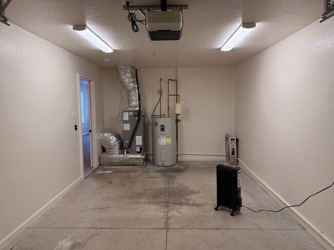 Building Photo - 2403 Talbott Way