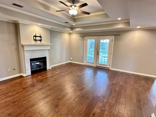 Building Photo - 12816 Cherry Laurel Dr