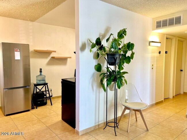 Building Photo - 15408 N 23rd St