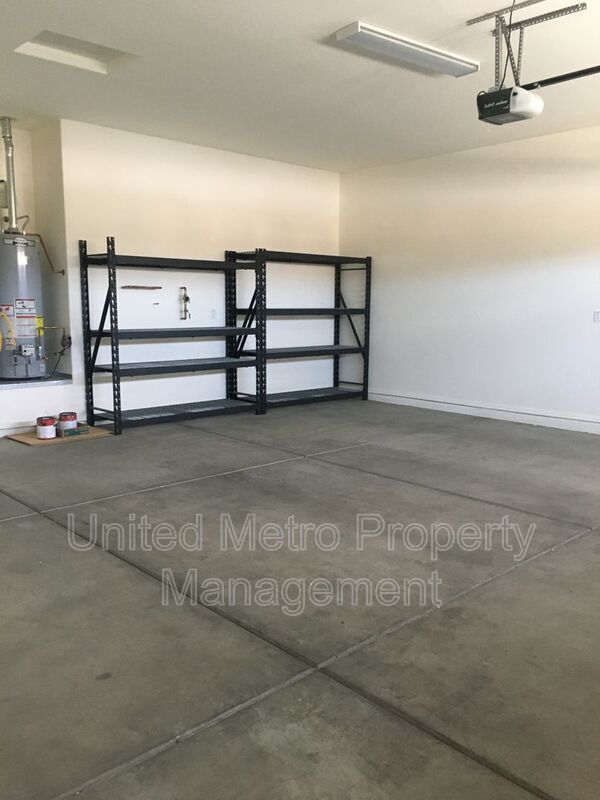 Building Photo - 6065 Haskins Ct
