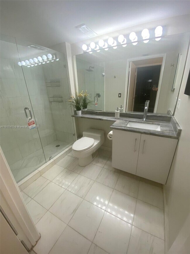 Building Photo - 3400 NE 192 St