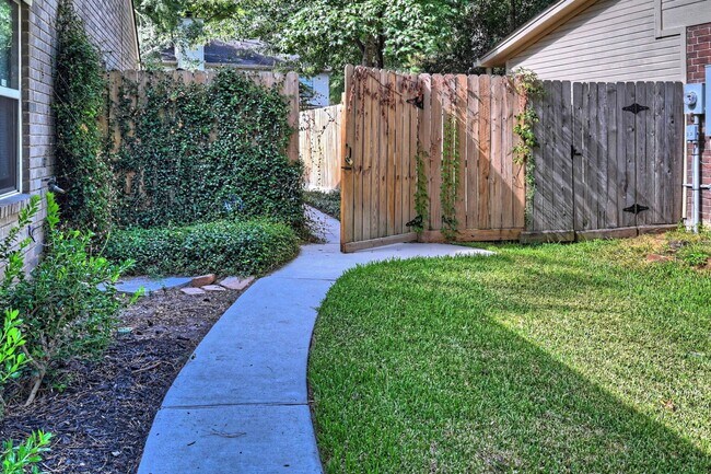 Building Photo - 15 White Bark Pl