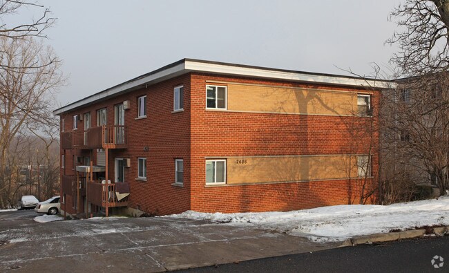 Primary Photo - 2686 Montana Ave