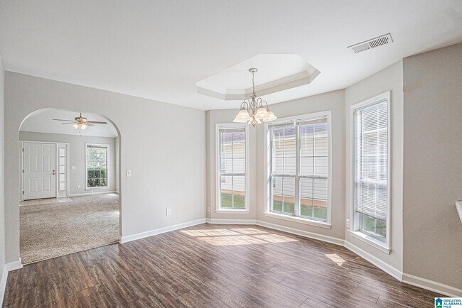 Building Photo - 139 Flagstone Ln