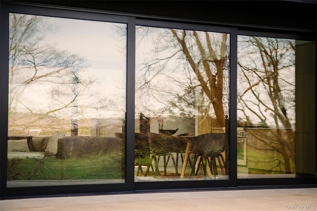 Building Photo - 279 Tompkins Rd