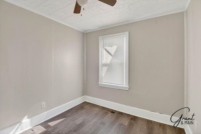Building Photo - 14541 Kentfield St
