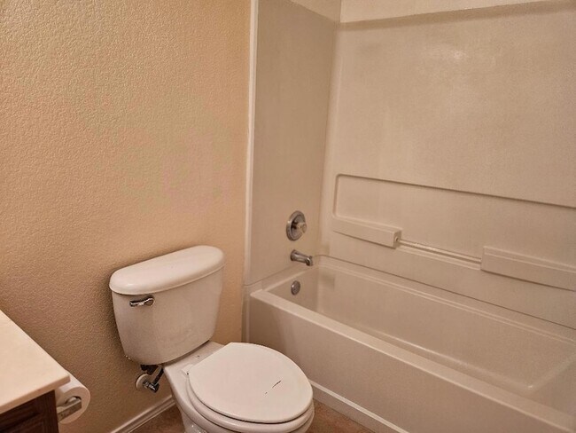 Building Photo - 17833 Floribundas Ln