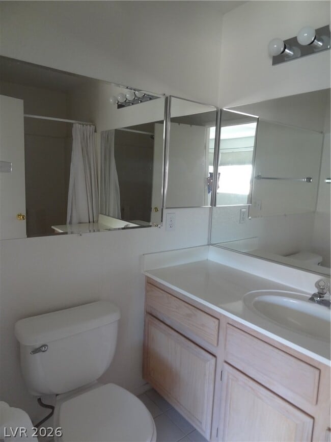 Building Photo - 1029 Allure Dr