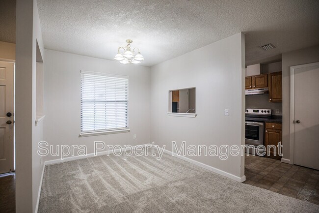Building Photo - 12449 Long Lake Dr N
