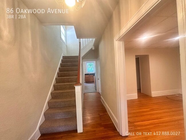 Building Photo - 86 Oakwood Ave