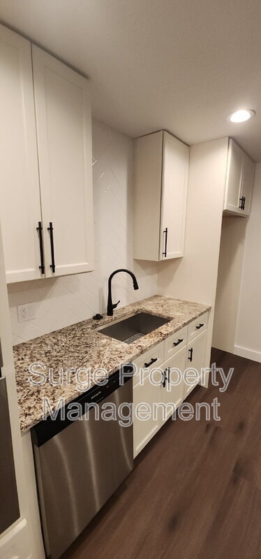 Building Photo - 1112 Concord Dr