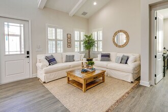 Building Photo - 7197 Saona CT