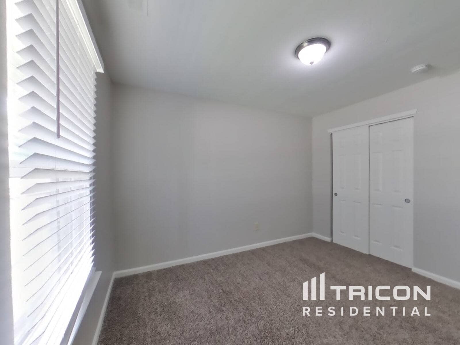 Building Photo - 1267 Niagara Ln