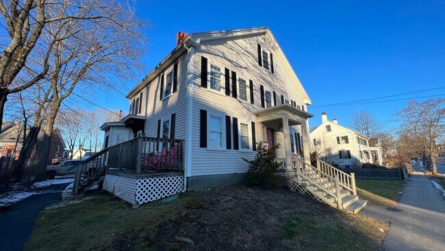 Primary Photo - 50-52 High Street