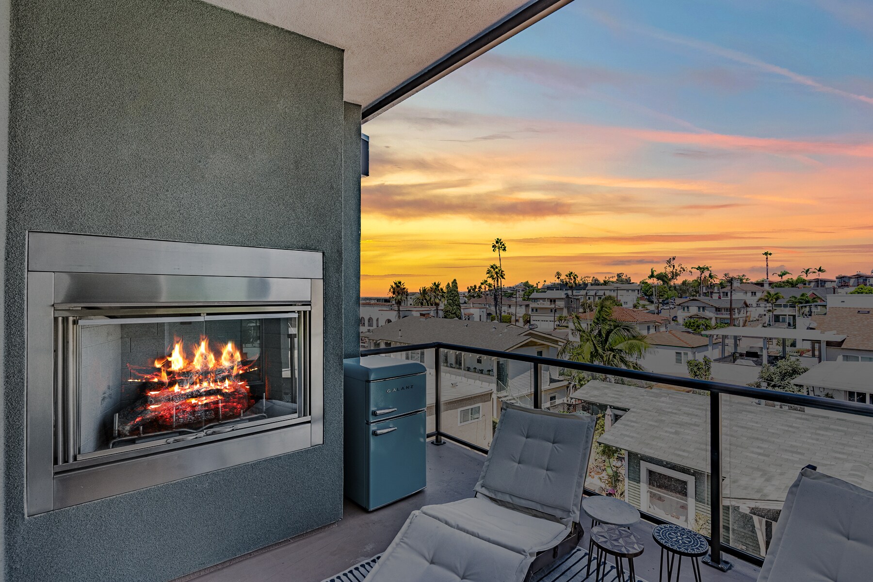 Rear Terrace with Fireplace 4th Floor - 408 W Juniper St
