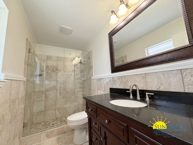 Building Photo - Updated 3-Bedroom Home in Fort Walton Beach!