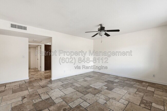 Building Photo - 1275 W Del Rio St