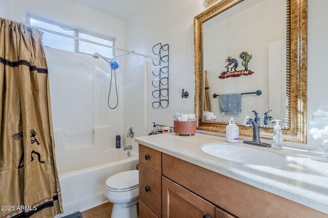 Building Photo - 4269 E Cassia Ln