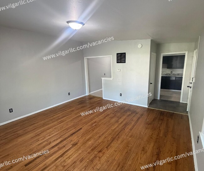 Building Photo - 2783-2785 Brown