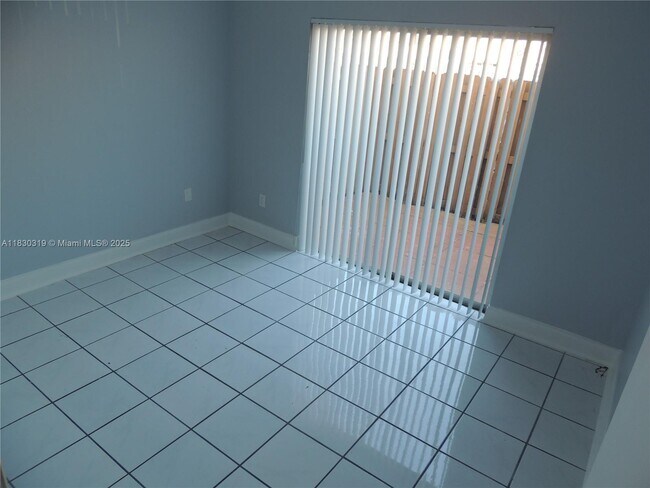 Building Photo - 15444 SW 85th Ln