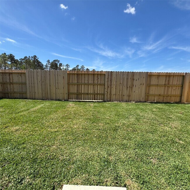 Building Photo - 6274 Alder Crk Dr