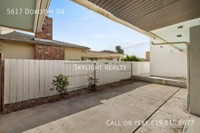 Building Photo - 5617 Dorothy Dr