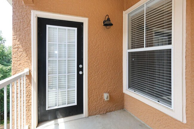 Building Photo - Villa Sonoma Brookhaven
