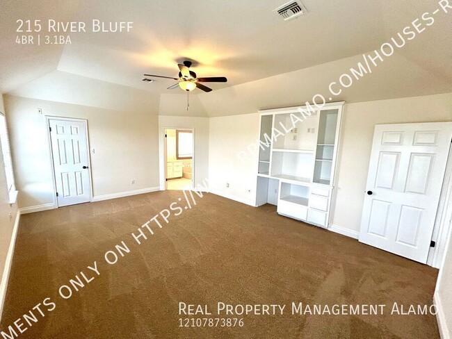 Building Photo - AVAILABLE NOW! 2-Story 4 Bedroom / 3.5 Bat...