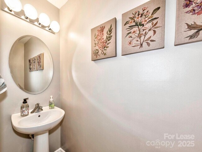 Building Photo - 11316 Morgan Valley Ln