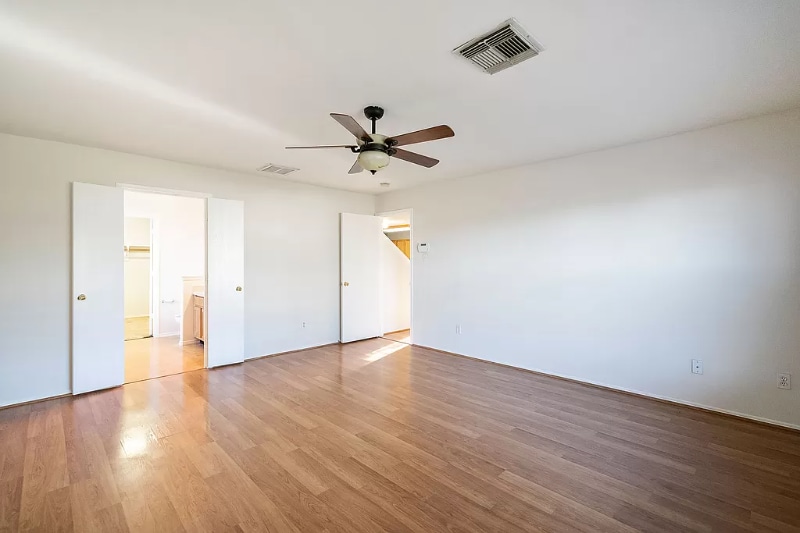 Building Photo - 506 Salma Ct
