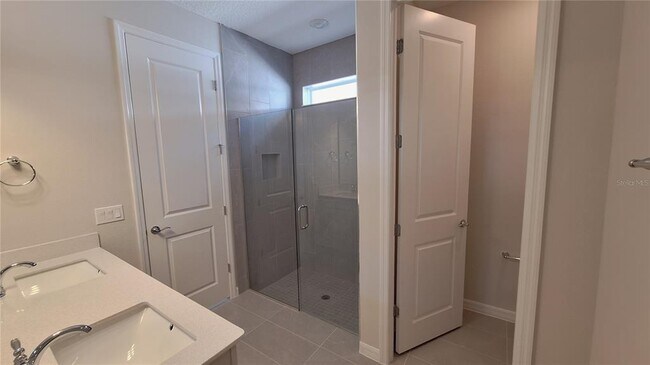 Building Photo - 2084 Branched Oak Rd