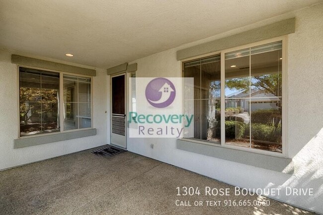 Building Photo - 1304 Rose Bouquet Dr