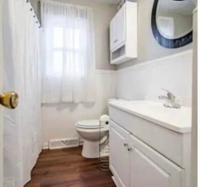 Building Photo - 1906 Springfield Center Rd