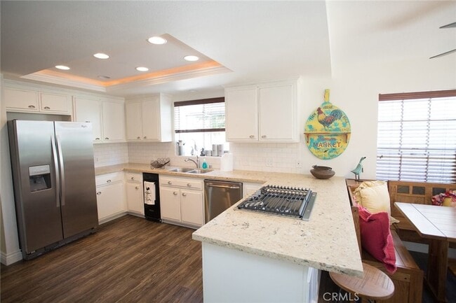 Building Photo - 289 N Cleveland St