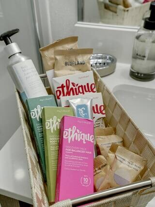 Building Photo - 4831 NE Prescott St