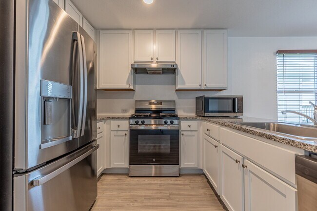 Building Photo - 4310 Fluvial Cir