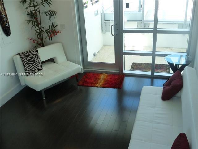 Building Photo - 421 Meridian Ave