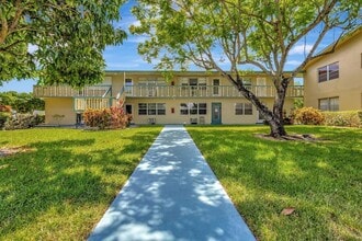 Building Photo - 110 Dorchester E