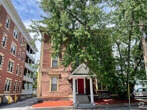 Building Photo - 616 Union St