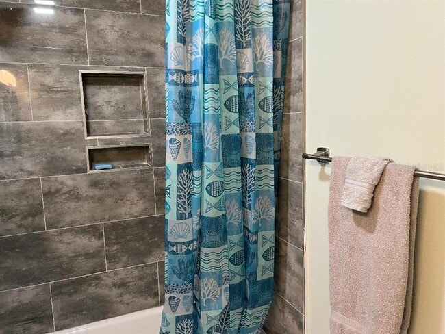 Building Photo - 1220 13th Cir SE