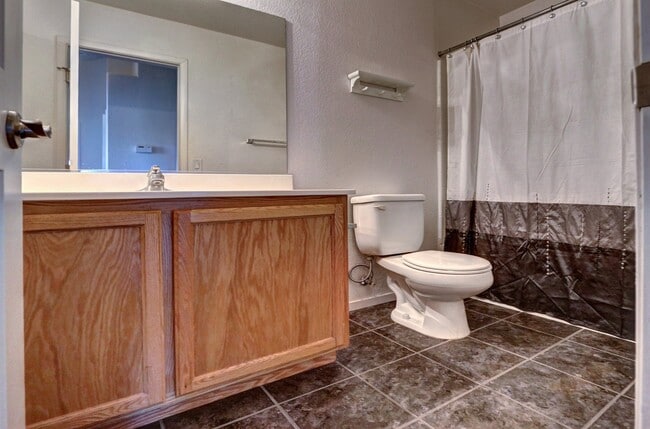 Building Photo - 6530 Bucking Horse Ln