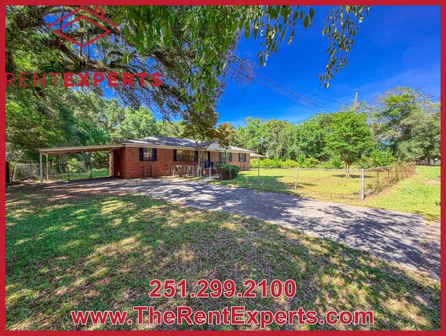 Building Photo - 4456 Eastview Dr