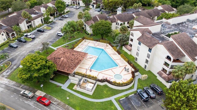 Building Photo - 9255 SW 125th Ave