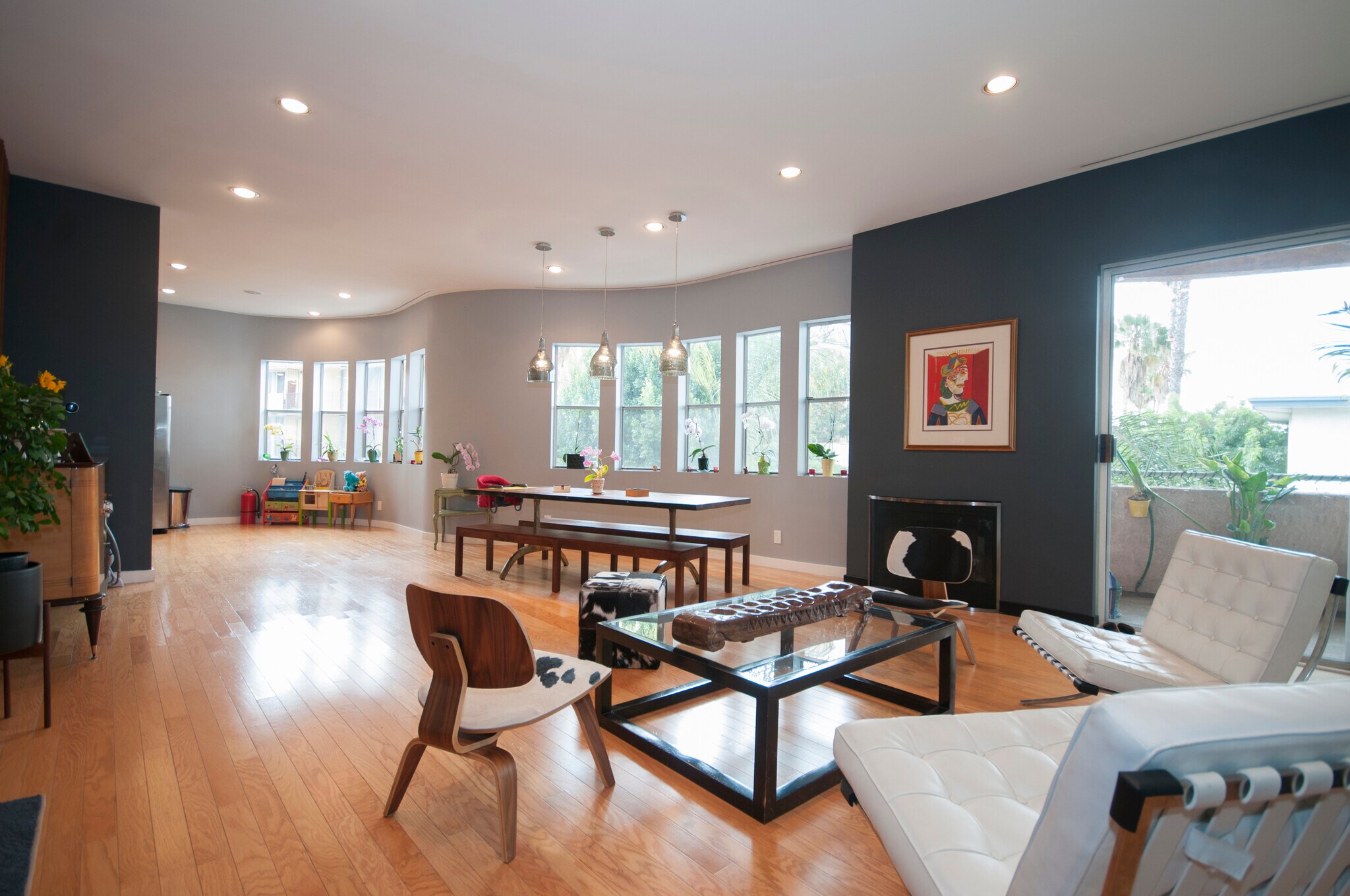 Kitchen, Dining and Sitting Areas - 7121 Hillside Ave