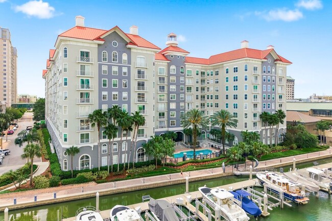 Building Photo - 700 S Harbour Island Blvd