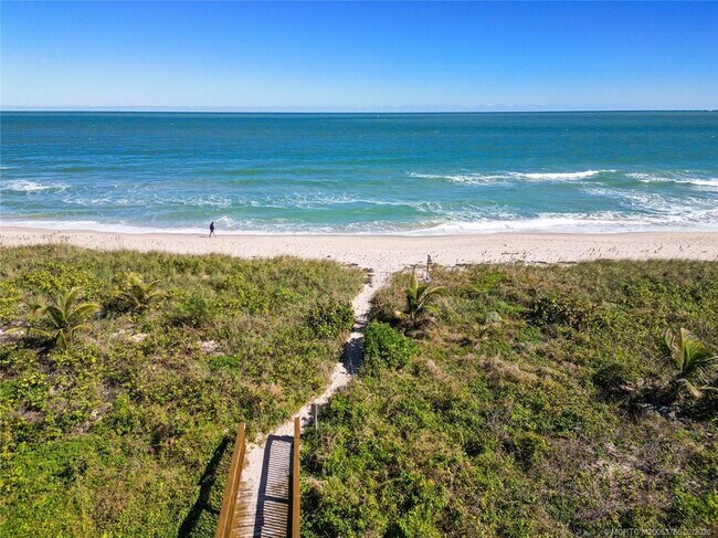 Building Photo - 2700 N Hwy A1A