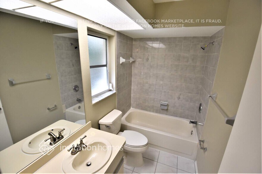 Building Photo - 366 Bamboo Dr