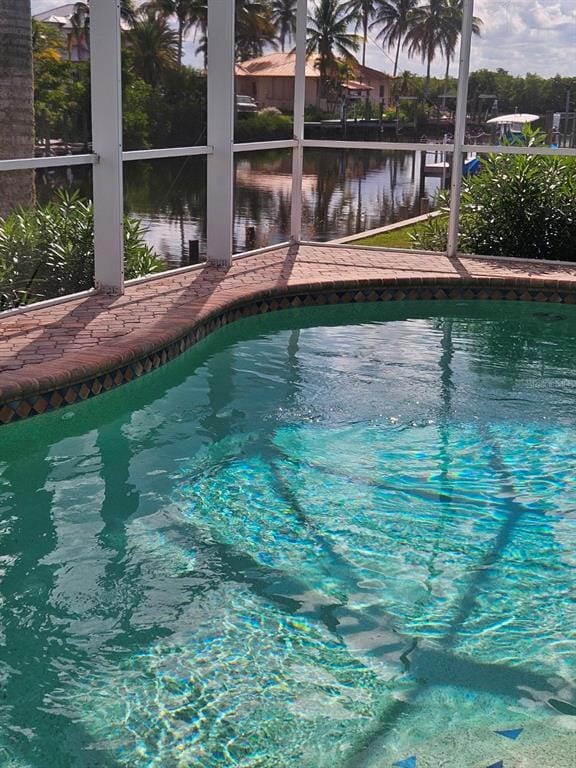 Building Photo - 4420 Palm Dr