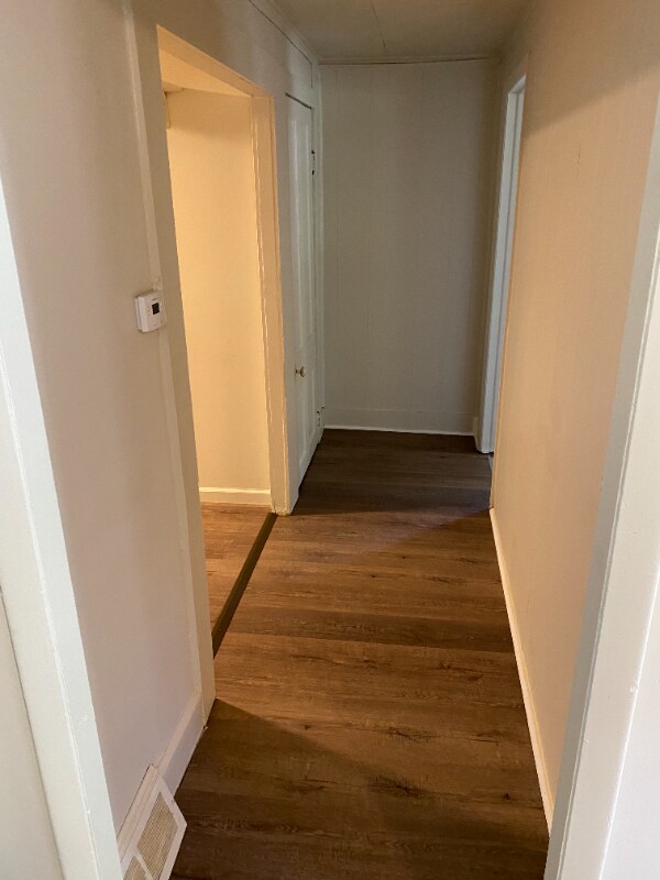 Building Photo - 1015 S Arnold St